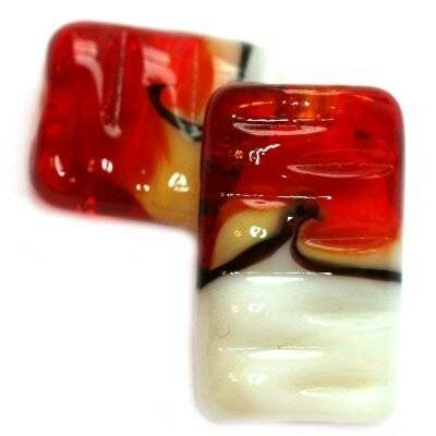 bead rectangle 25x15mm white/red - f5768
