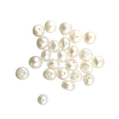freshwater pearl round 3.5-4mm (24pcs) - k1594