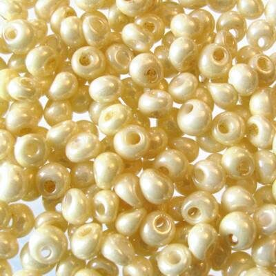 seed beads N5 Cream Shell eccentric (25g) Czech - j1275