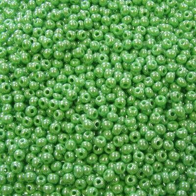 seed beads N10 Green lustered (25g) Czech - j1400
